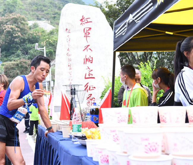 从遵义会议到四渡赤水，一场超级长跑也可以成为一次追忆先烈的红色之旅。