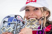 滑雪美女谷爱凌右手骨折 为世锦赛推迟动手术