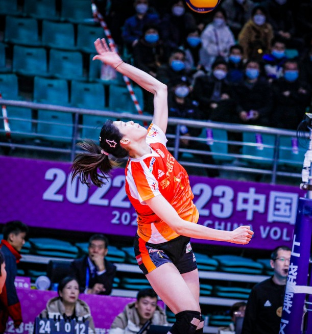天津女排主攻李盈莹