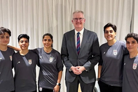 五名伊朗女足队员逃离球队 特朗普发声