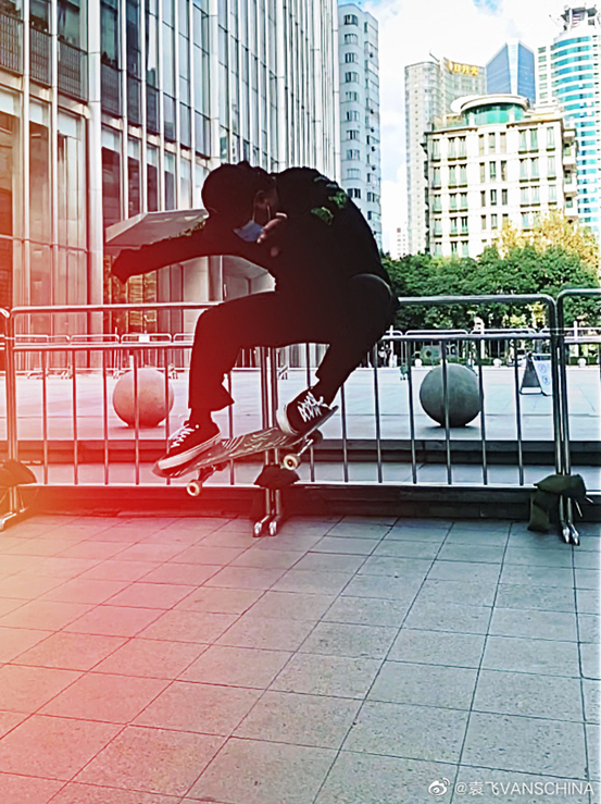 @袁飞_SKATE_OR_LIE