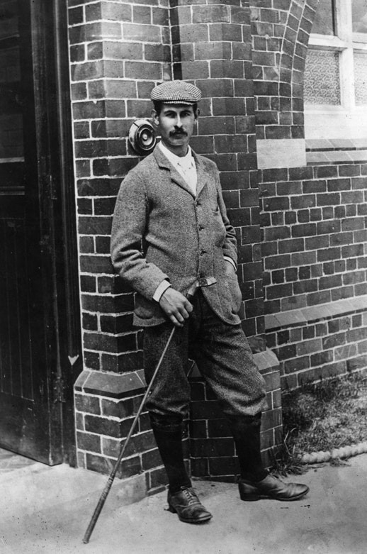 25岁的哈里·瓦登