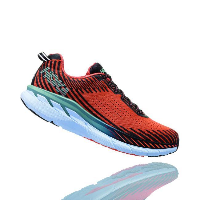 HOKA ONE ONE发布2019春夏新品开启轻量缓震新纪元_手机新浪网