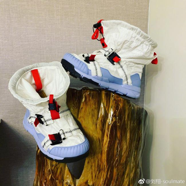 酷似婴儿鞋