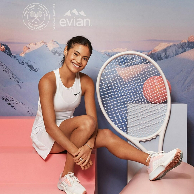 拉杜卡努成为继莎拉波娃、瓦林卡之后为依云矿泉水代言的又一位网坛明星