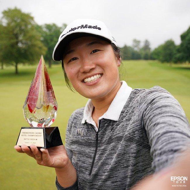 护火赌场宾馆赛刘思芸赢LPGA二级赛首胜 王馨迎T8lpga赛