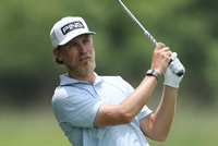 莱利银行挑战赛瑞坦领先5杆争冠 李昊桐并列第五