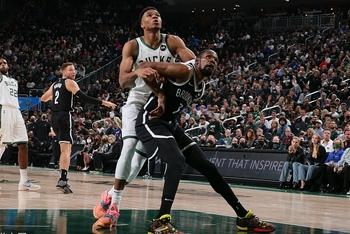 NBA揭幕战篮网104-127雄鹿