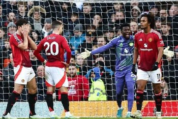 曼联主场0-3伯恩茅斯