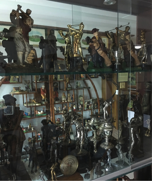馆藏银器和金属雕塑制品
