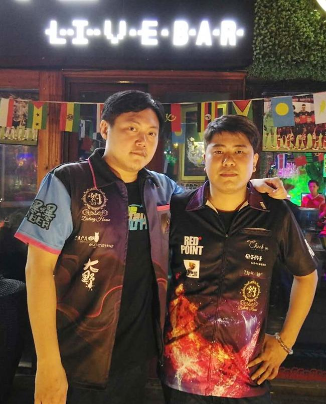 佰战-醉嬲爆爆合照