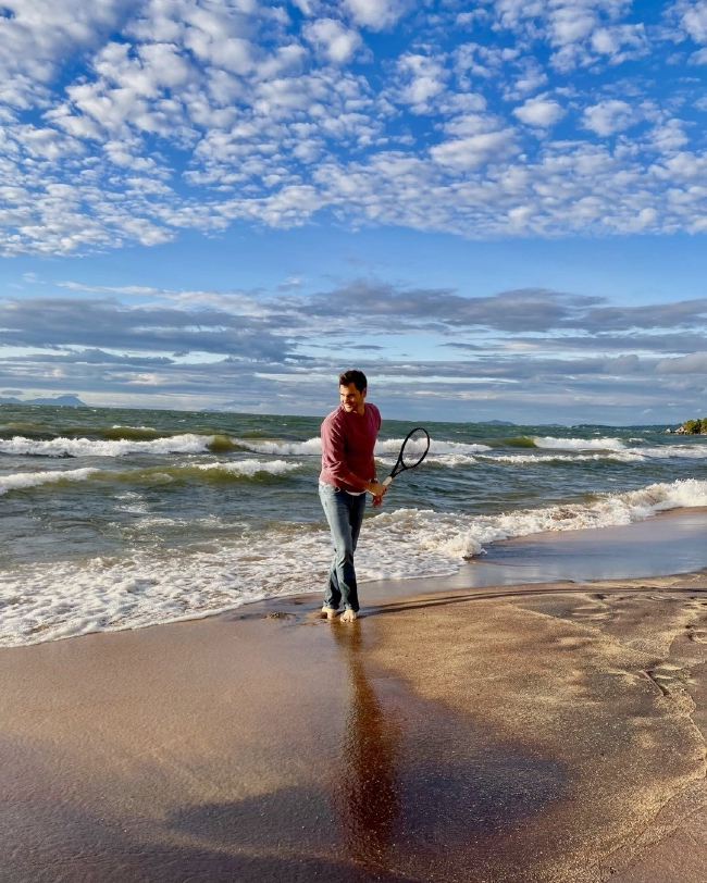 费德勒在马拉维进行自己致力多年的慈善事业