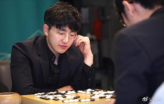 韩国棋手金志锡发文支援卞相壹和韩国裁判