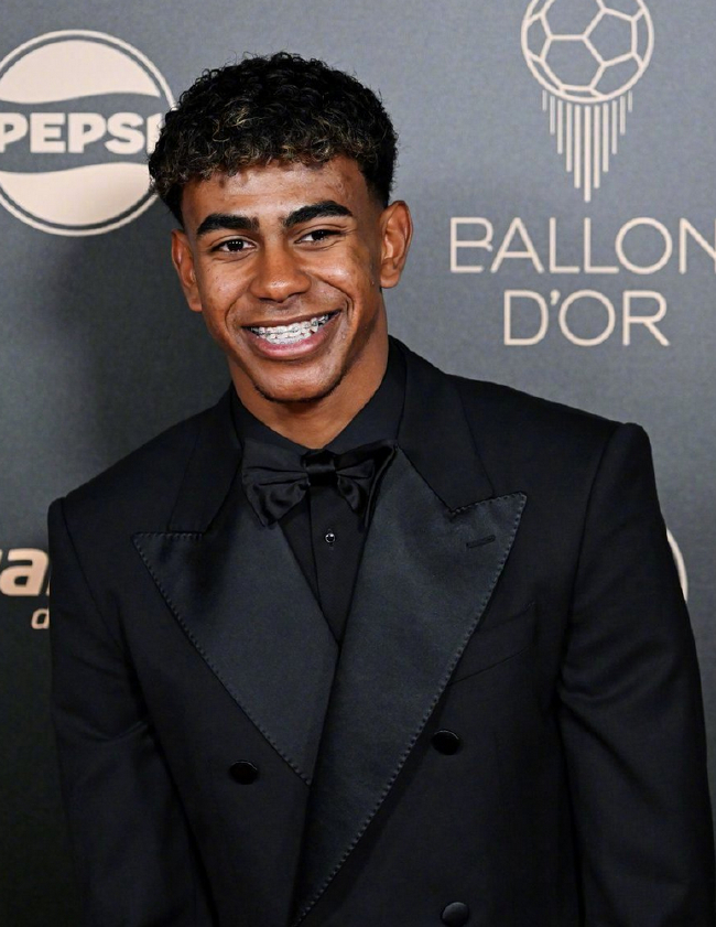 亞馬爾17歲107天超越姆巴佩 金球獎前10最年輕球員