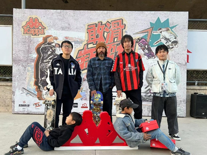 ▲活动评委与MC
