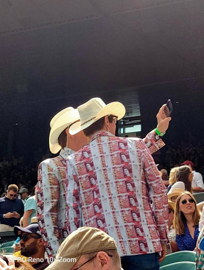 球迷脑洞的衣服