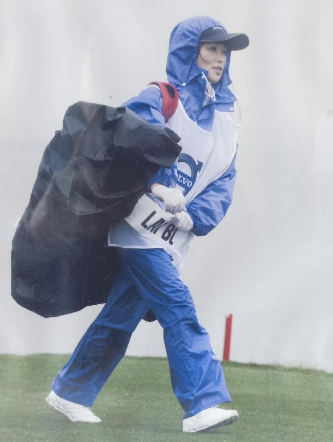 这刹那间成为本届大赛的一个缩影