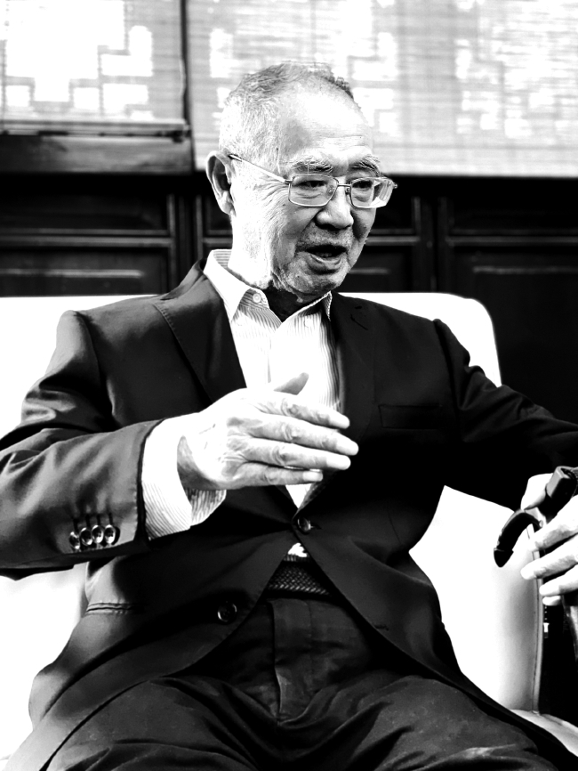 上海市应昌期围棋教育基金会理事长倪耀良先生
