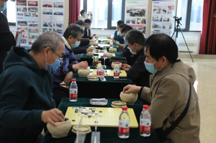 北京市水务局首届文化体育节围棋比赛其乐融融。