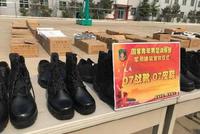 没手机怎办?集训队打台球下棋 还有丰富训练科目