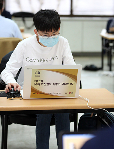 年仅15岁的小将郑宇津