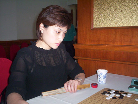 徐莹