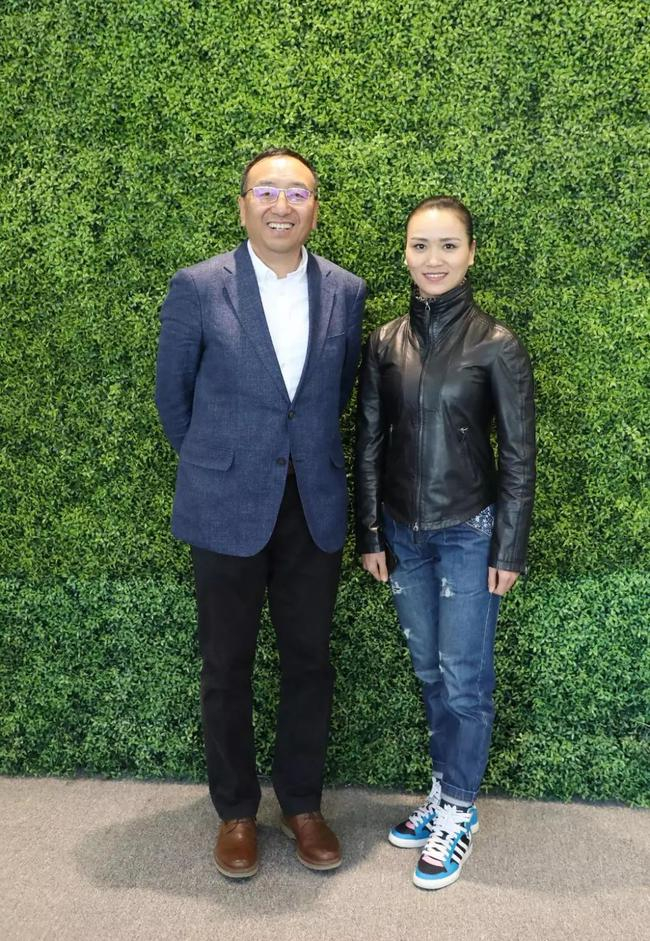 白厚增先生与孙瑞芬女士合影