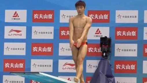 中国奥运冠军组合跳水惊现0分