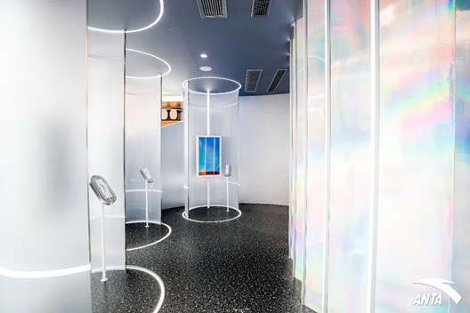 安踏冠军体验店加油空间