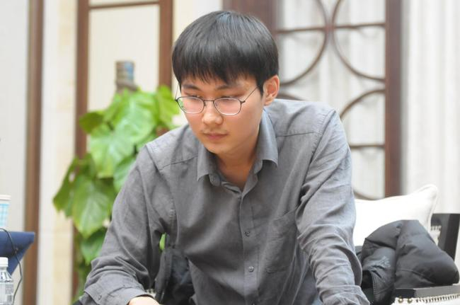 朴廷桓获胜后并不喜形于色