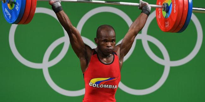 资料图 据外媒曝料,当地时间周六晚,奥运举重选手埃德温-莫斯克拉-罗