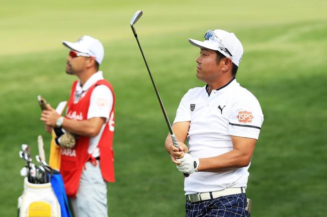 谷原秀人并列领先