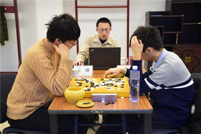 张涛胜韩一洲晋级决赛