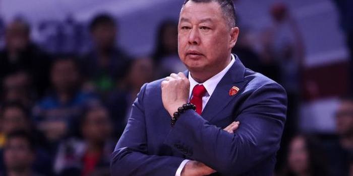 吴庆龙:和广厦实力上有差距 防守经验不足