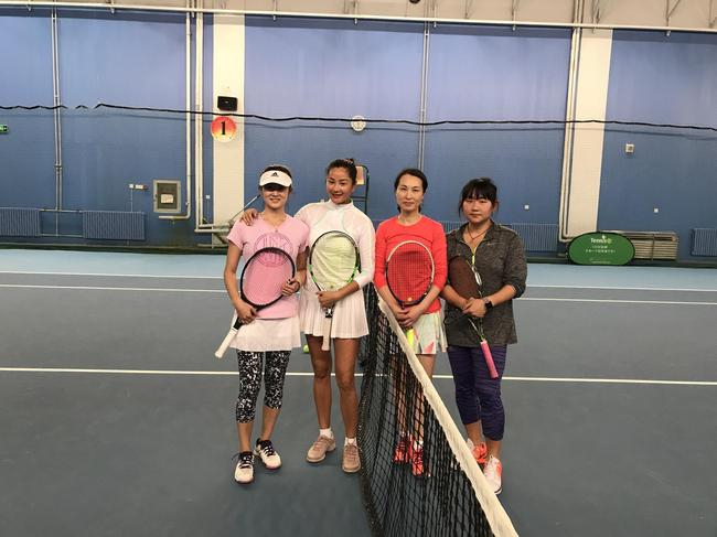 瞿颖出战女双比赛