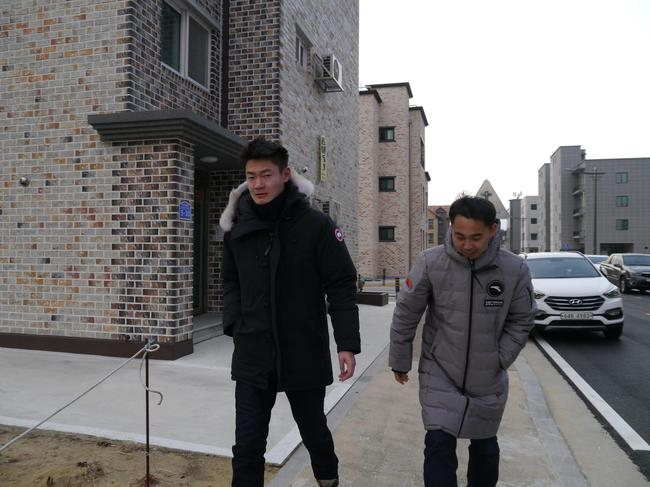 张培萌与新浪体育视频主编孟庆文