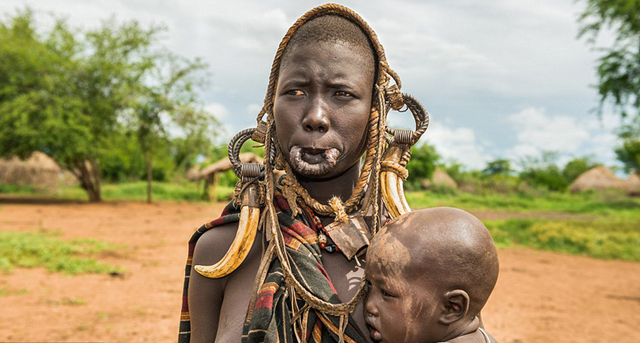 古老部落土著极限改造人体