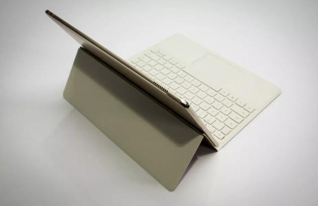 华为Matebook E上手图集