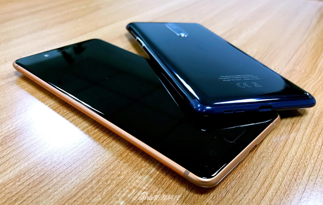 定位旗舰 Nokia 8工程机实拍