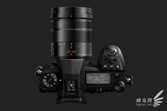 松下全新旗舰数码相机LUMIX G9机身大图赏析