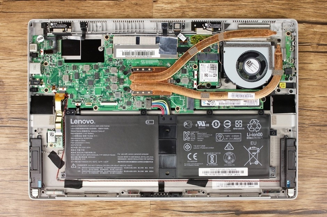 小巧机身还有高性能 联想miix 520拆机