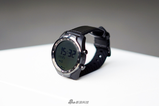 出门问问TicWatch Pro 4G智能表开箱