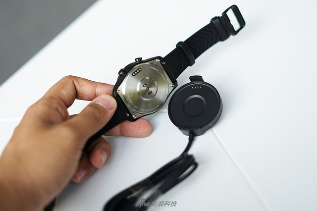 出门问问TicWatch Pro 4G智能表开箱