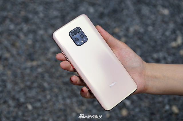 Redmi 10X Pro开箱图集