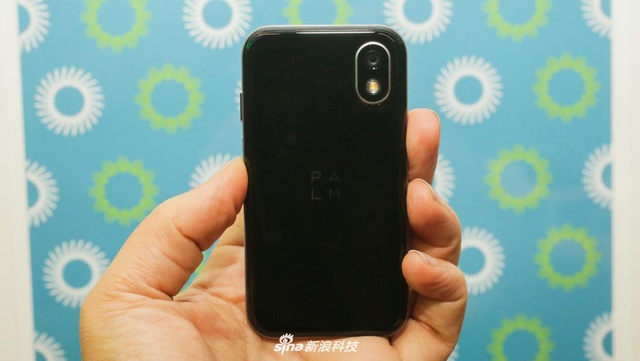 Palm上手图集：智能手机先驱只剩情怀
