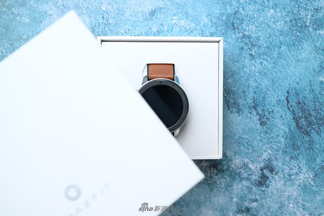 华米AMAZFIT GTR智能手表开箱