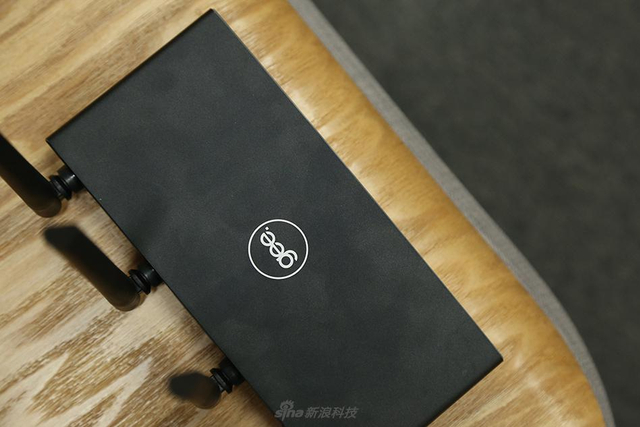 极路由3Pro真机图赏