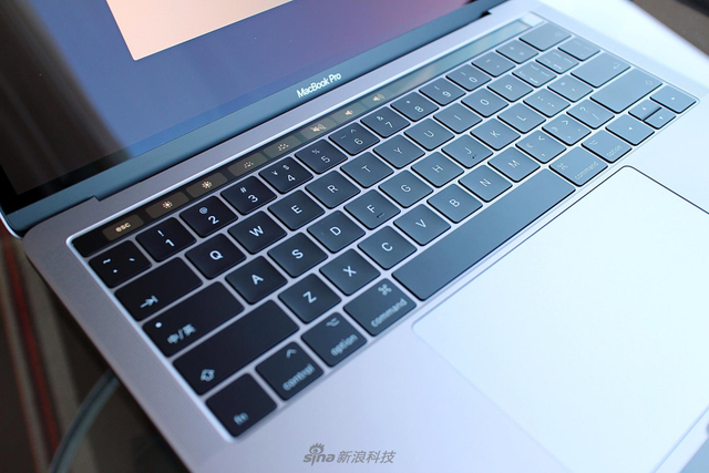性能是主要提升点 新MacBook Pro开箱图赏
