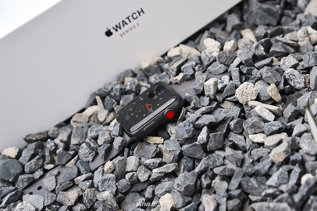 Apple Watch 3开箱图赏 是不是只加了小红点