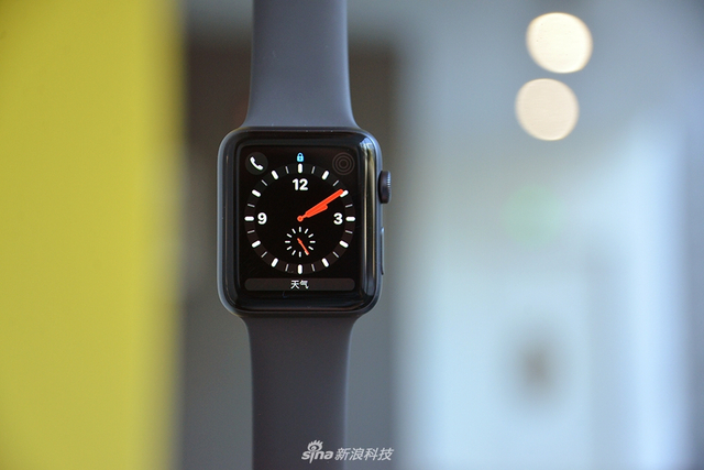 Apple Watch 3开箱图赏 是不是只加了小红点